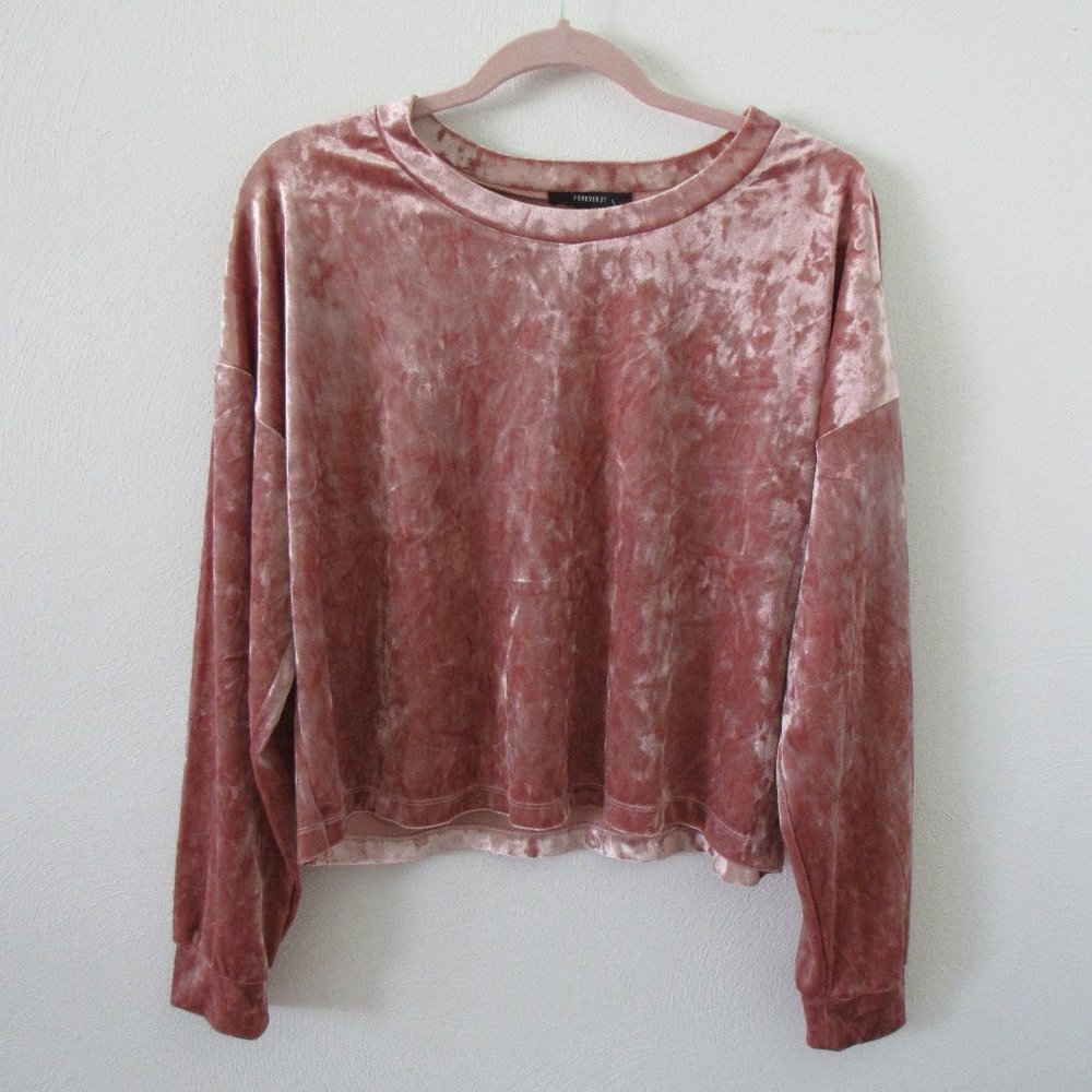 Forever 21 NWT Pink Crushed Velvet Top